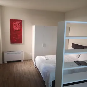 Suiten Apartments Appartamento