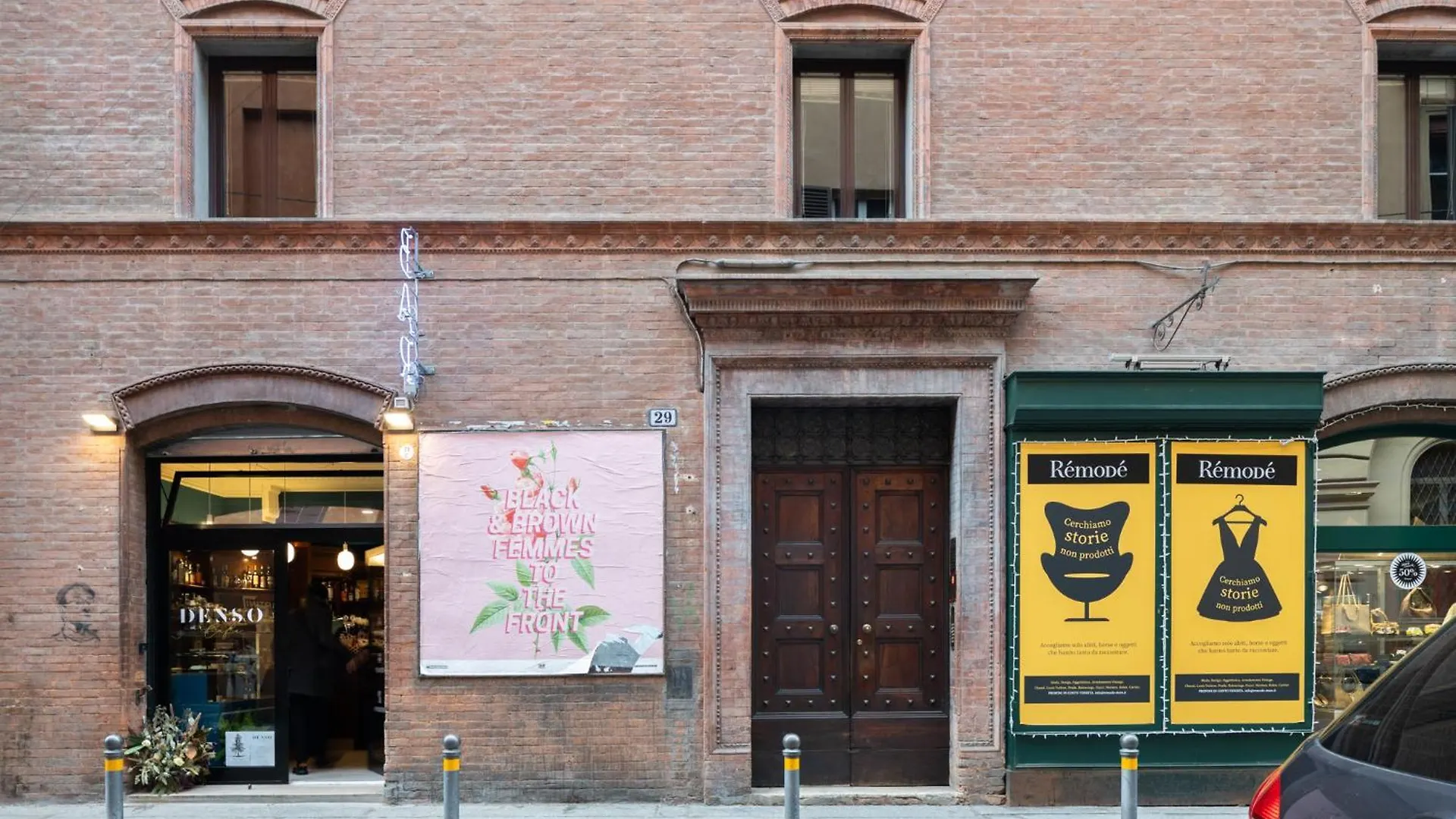 Apartment Azeglio Luxury Room Bologna Italy