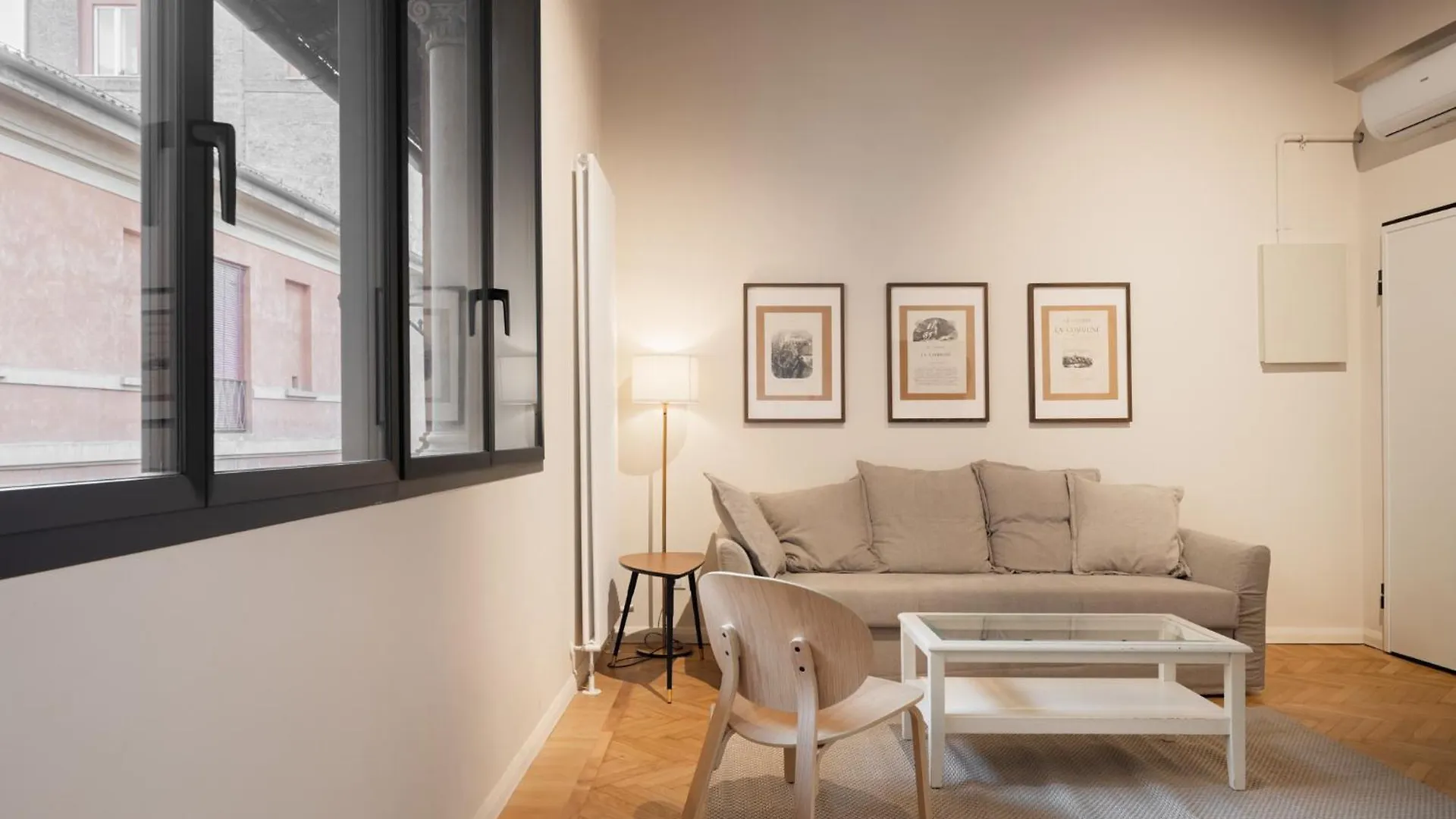 Azeglio Luxury Room Bologna 0*,  Italy